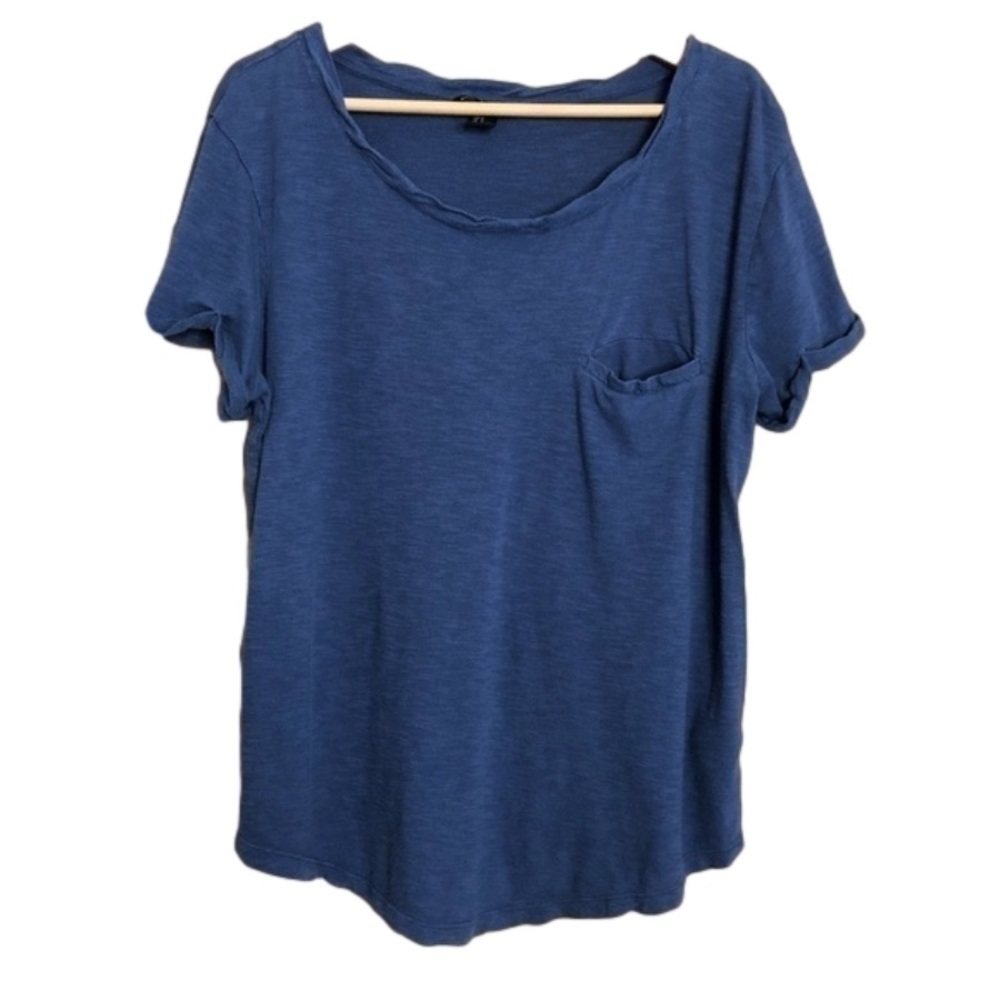 H&M Basic scoop neck cuff sleeve shirttail hem tee size medium